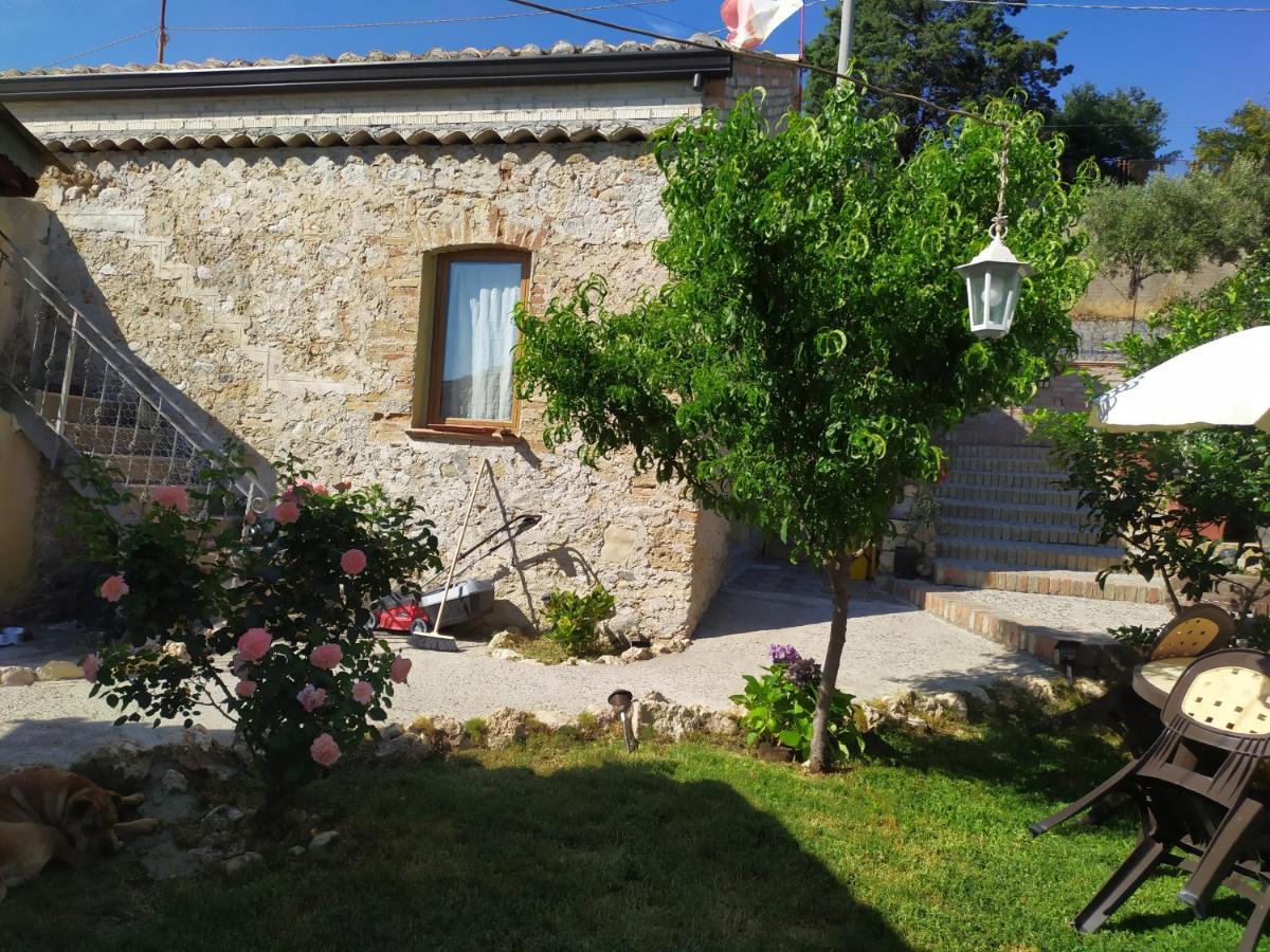 Il Giardino Dei Semplici B&B Caulonia Exterior photo